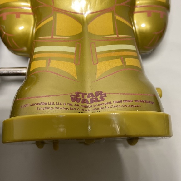 Star Wars 8” Tin Windup C-P3O and Kylo Ren figures by Schylling. - Picture 4 of 8